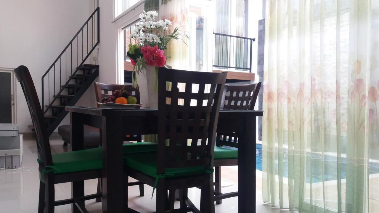 דירות ג'ימבאראן Donata House מראה חיצוני תמונה