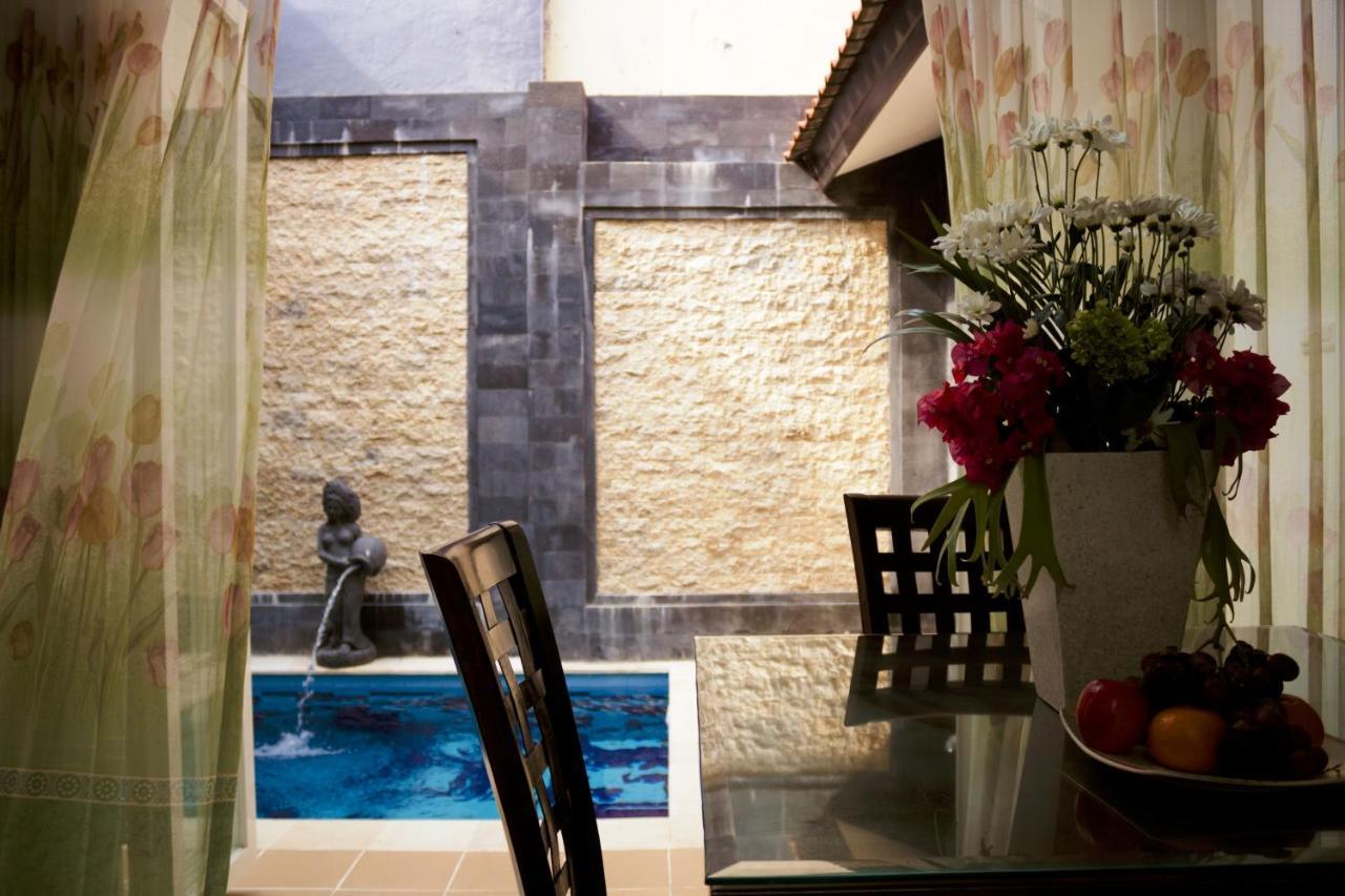 דירות ג'ימבאראן Donata House מראה חיצוני תמונה