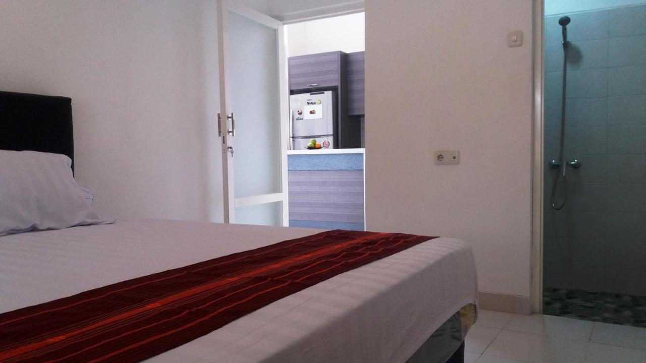 דירות ג'ימבאראן Donata House מראה חיצוני תמונה