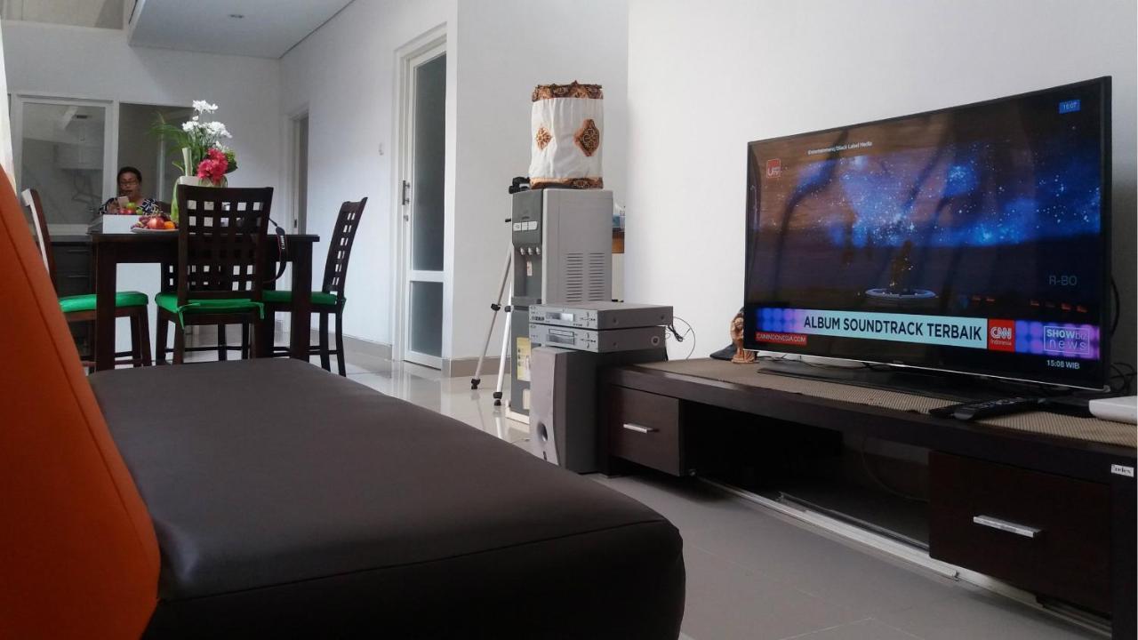 דירות ג'ימבאראן Donata House מראה חיצוני תמונה